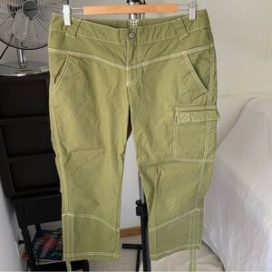 Title Nine Brash Cargo Capri Cropped Pant Green Women’s 6